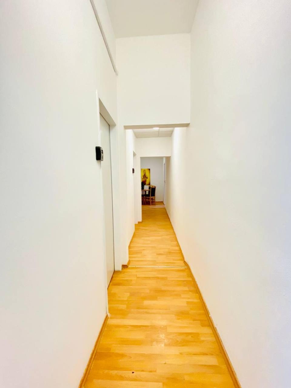 Comfortable Room In The 23Rd District Of Vienna Fr4 Экстерьер фото
