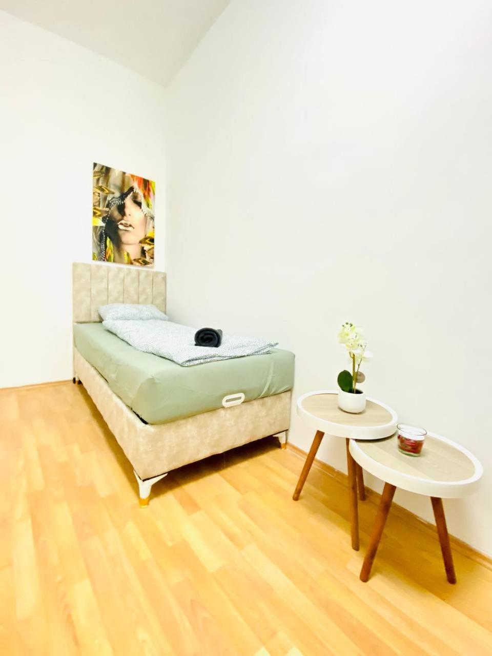 Comfortable Room In The 23Rd District Of Vienna Fr4 Экстерьер фото